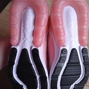 Nike Shoes - Original Nike Airmax 270 Nike Shoes - Original Nike Airmax 270